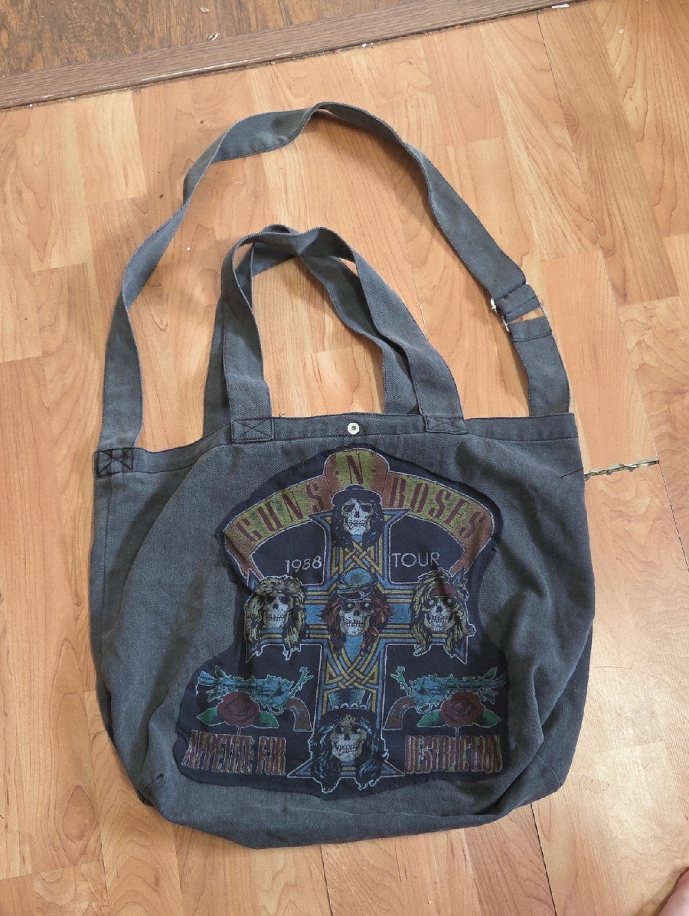 G N R CANVAS BAG